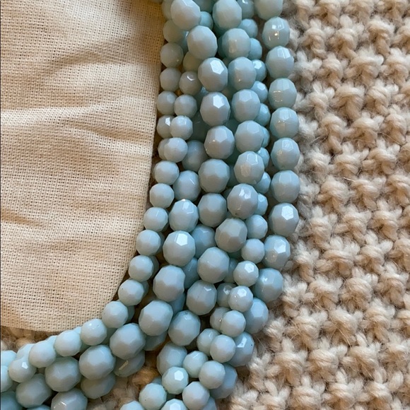 Anthropologie beaded necklace EUC - Picture 4 of 4